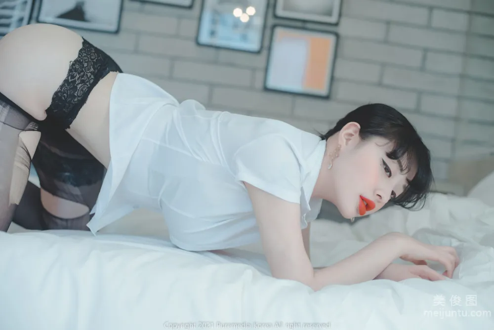 [PURE MEDIA] Vol.081 - Seolhwa - Black Stockings and Curves Temptation photo 36