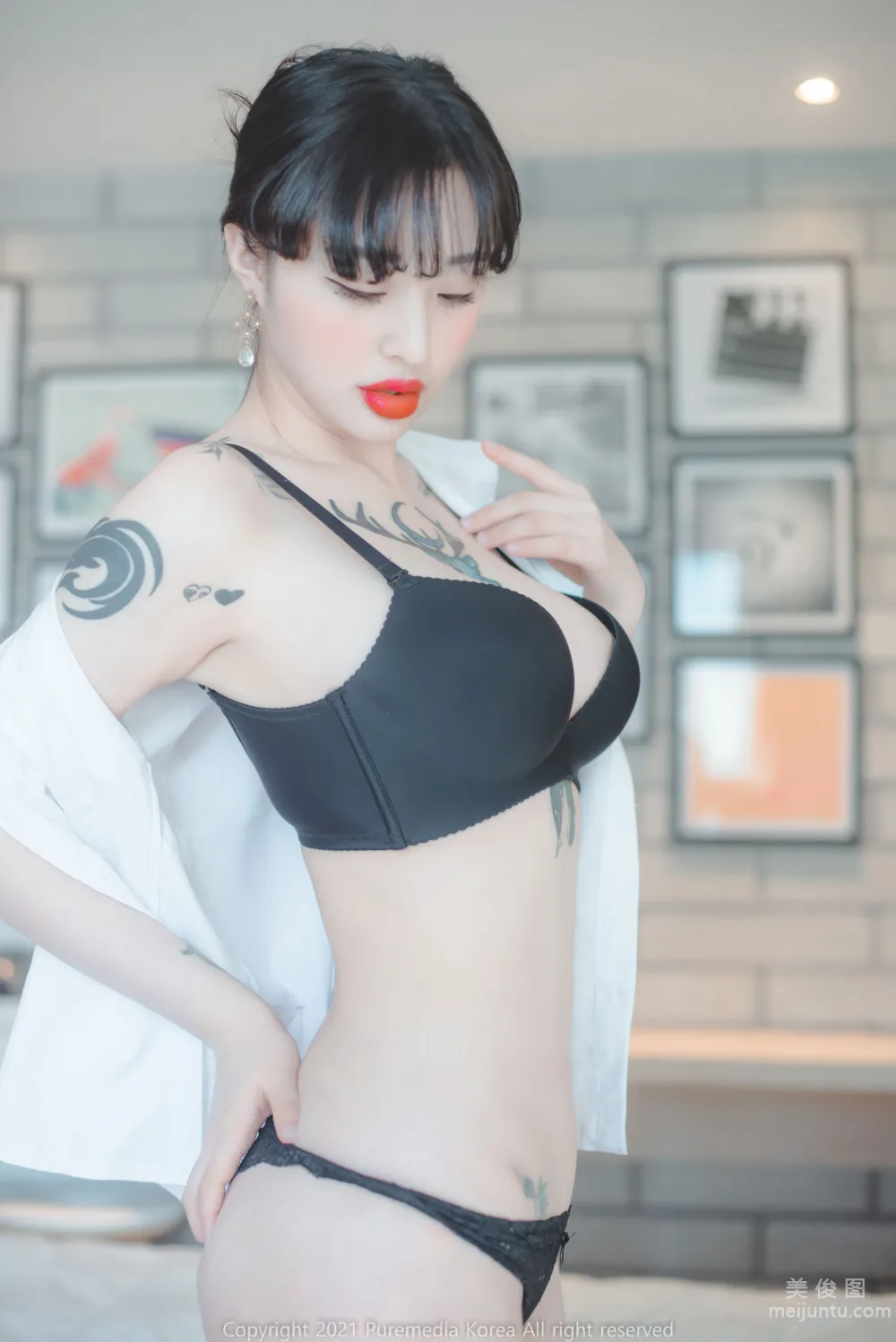 [PURE MEDIA] Vol.081 - Seolhwa - Black Stockings and Curves Temptation photo 43