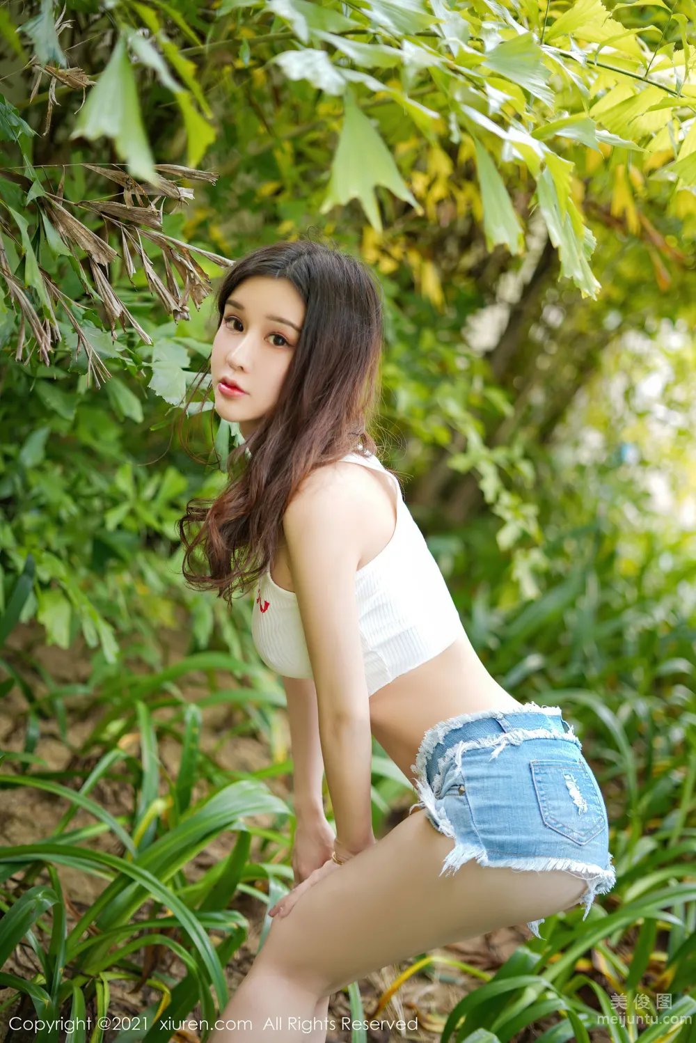 [XiuRen] No.3600 Zhang Yumeng - Outdoor Pool Theme Series photo 7