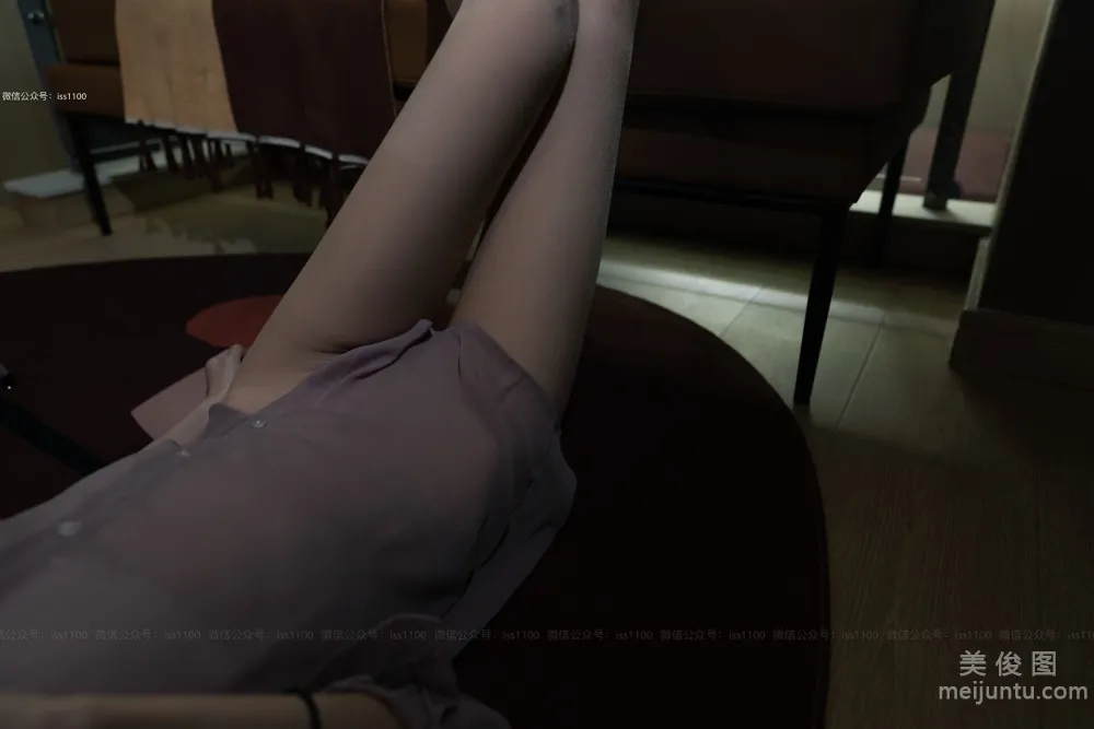[ISS] Suan Suan - Pink Shirt Photo Set photo 24