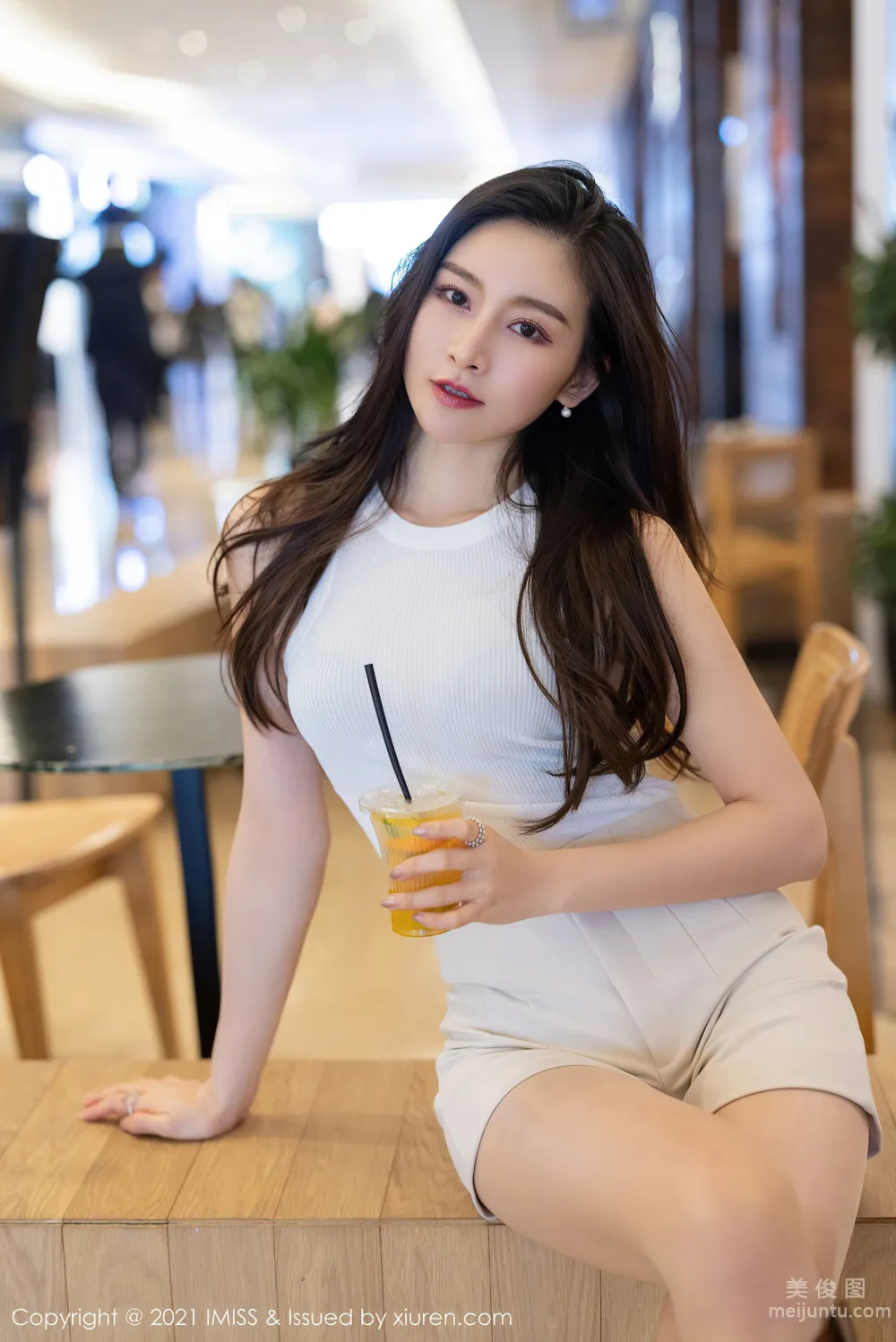 [愛蜜社IMiss] Vol.610 Vanessa - 優雅多姿的職場OL 32