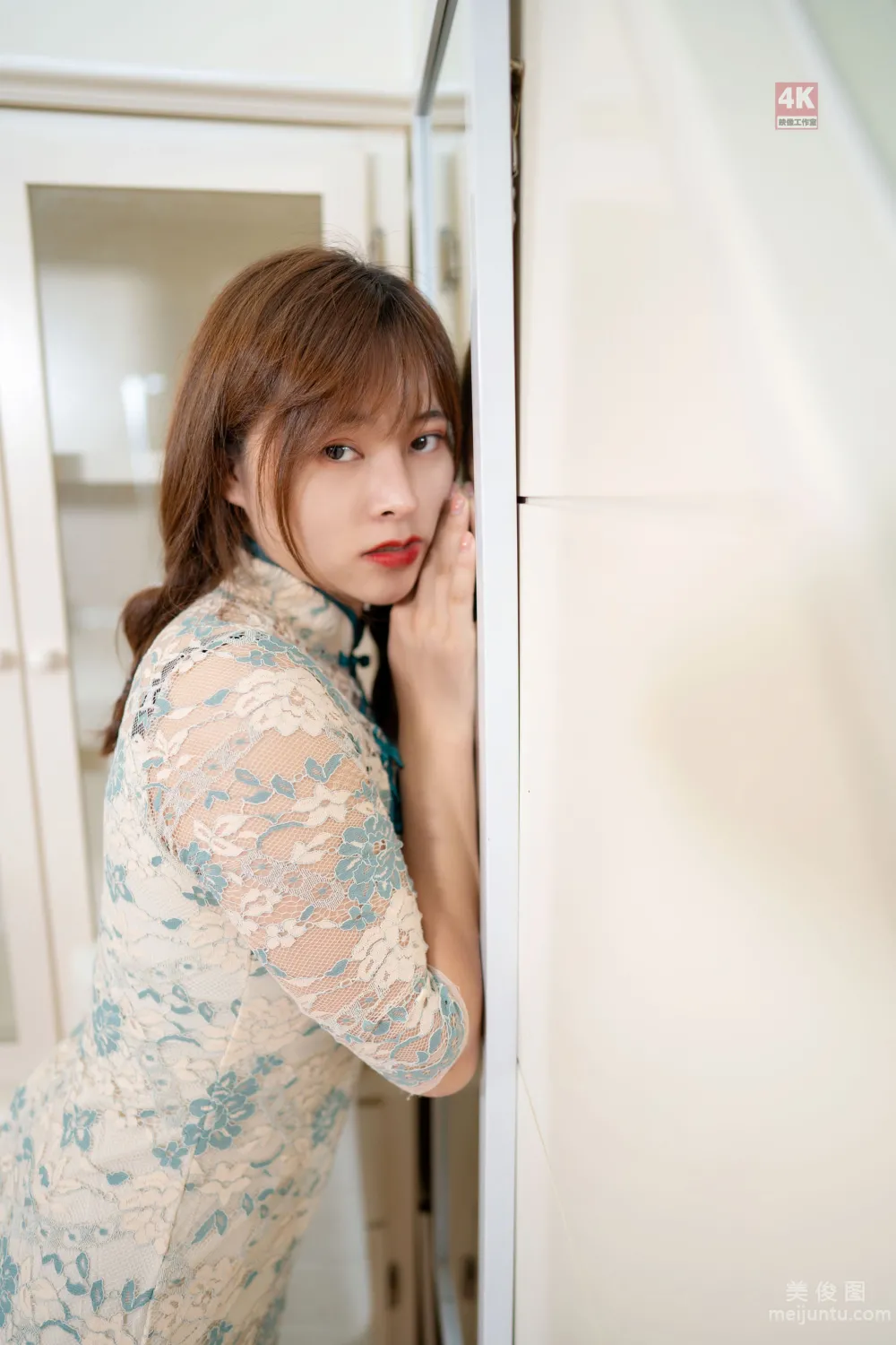 [丽柜Ligui] Model 奈奈 《民国风旗袍小短发》  写真套图79