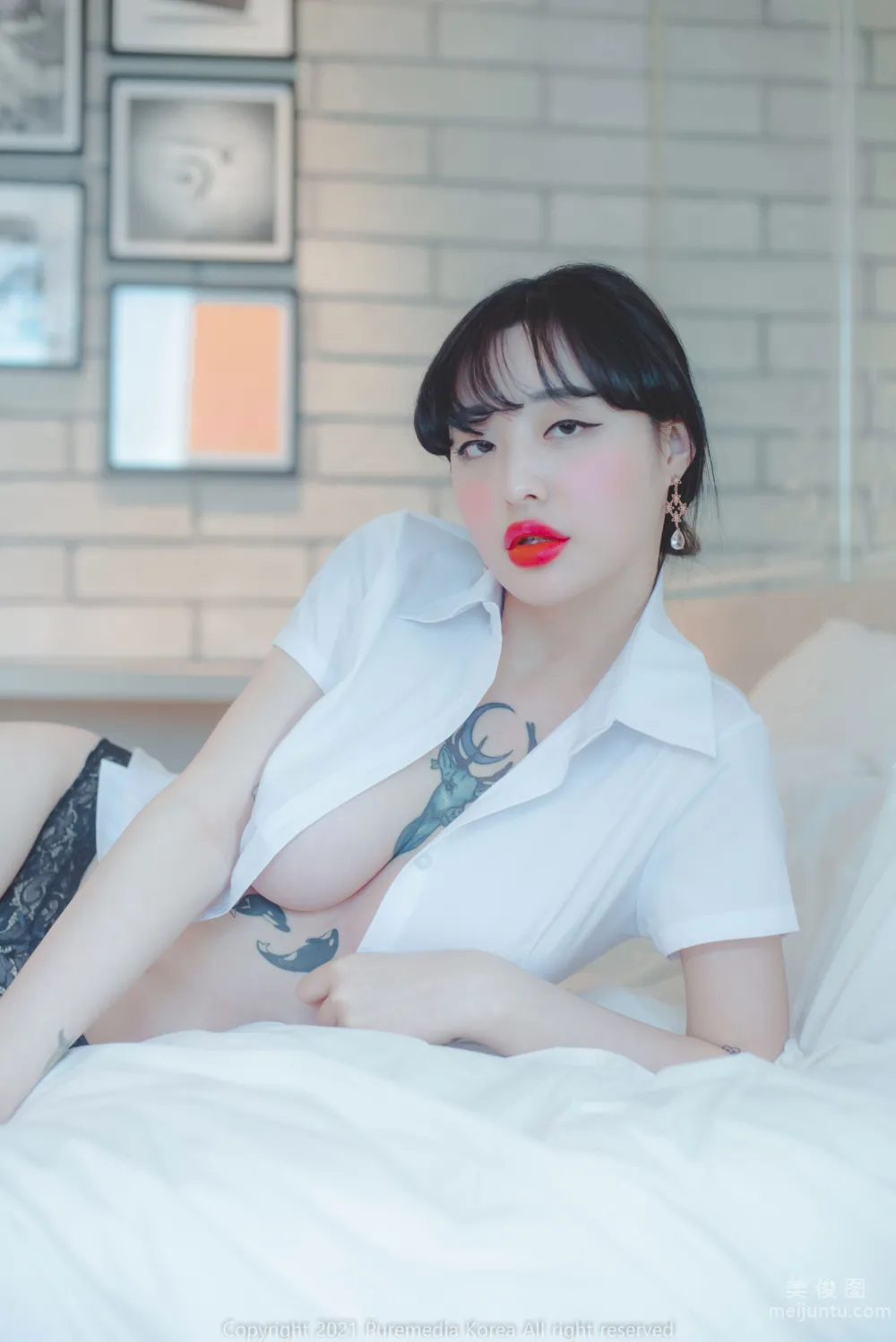 [PURE MEDIA] Vol.081 - Seolhwa - Black Stockings and Curves Temptation photo 55