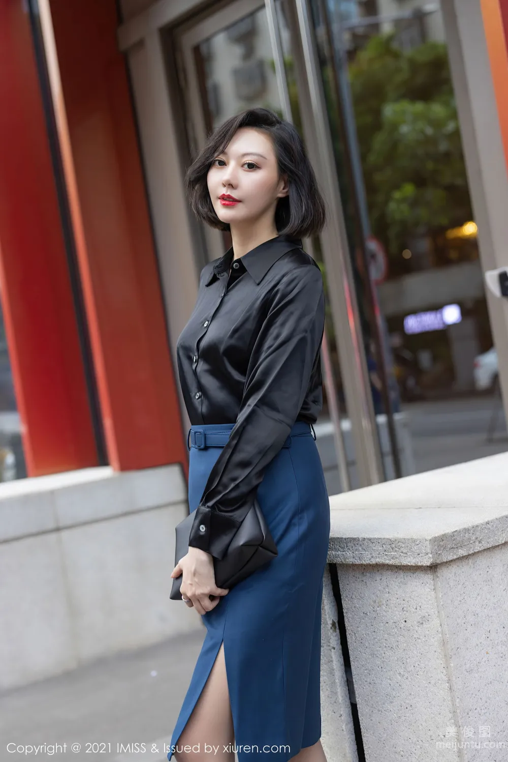 [IMISS] Vol.615 Yixuan, Elegant Graceful Figure and Classic OL Attire photo 6
