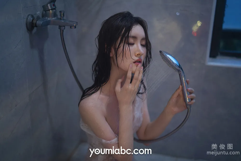 [YouMi] Shen Mengyao - Bathroom Spring photo 18