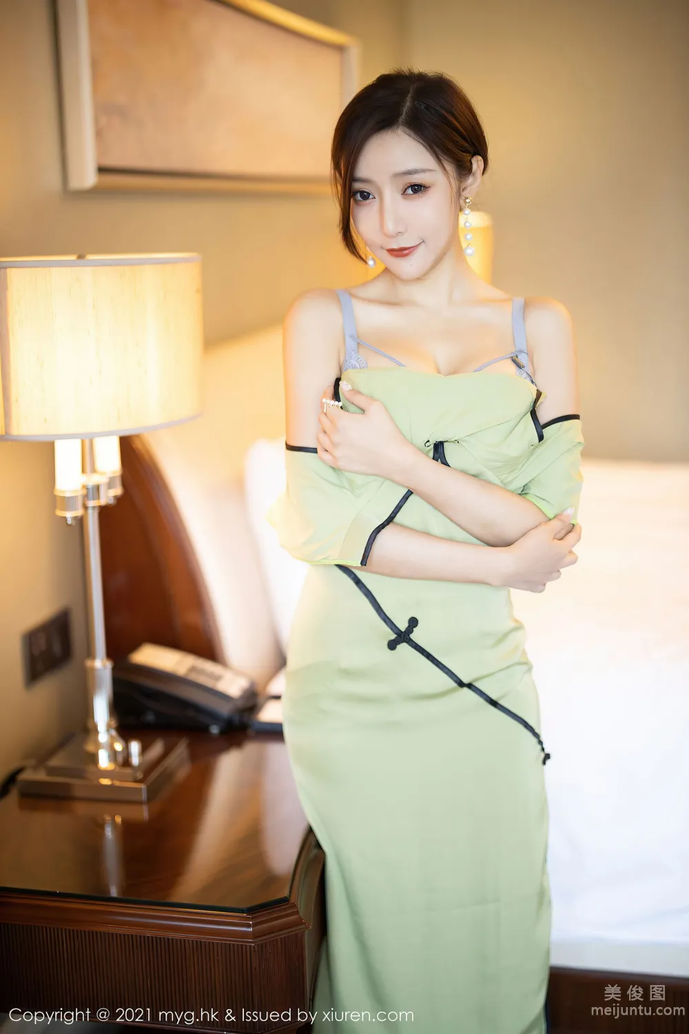 [MyGirl] Vol.551 Yanni Wang - Classical and Romantic Charm Qipao photo 42