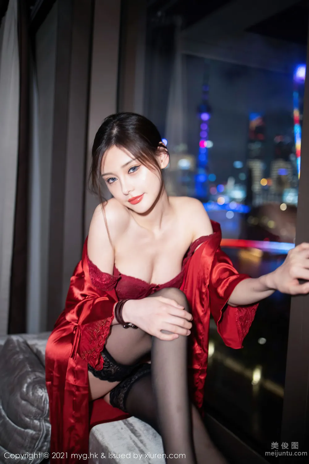 [美媛館MyGirl] Vol.554 小夕juju - 經典猩紅誘人的雷絲服飾 38