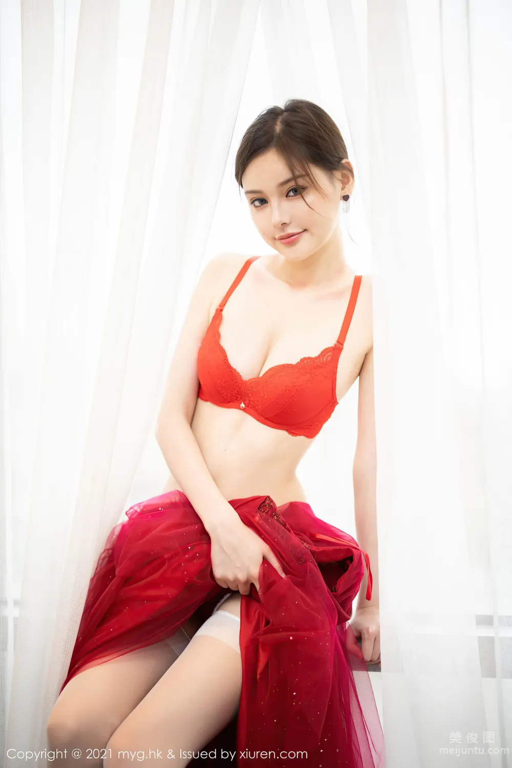 [美媛館MyGirl] Vol.560 小夕juju - 一襲精美迷人的姓感長裙 27