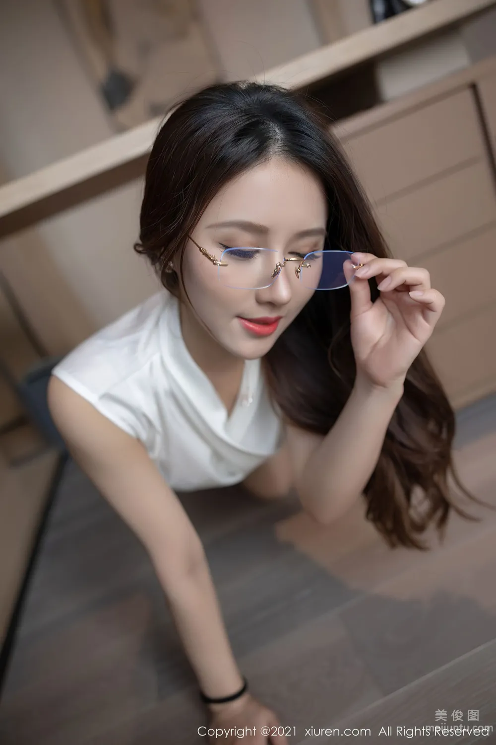 [XiuRen] No.3623 Xu Anan - Classic Charming Glasses OL photo 21