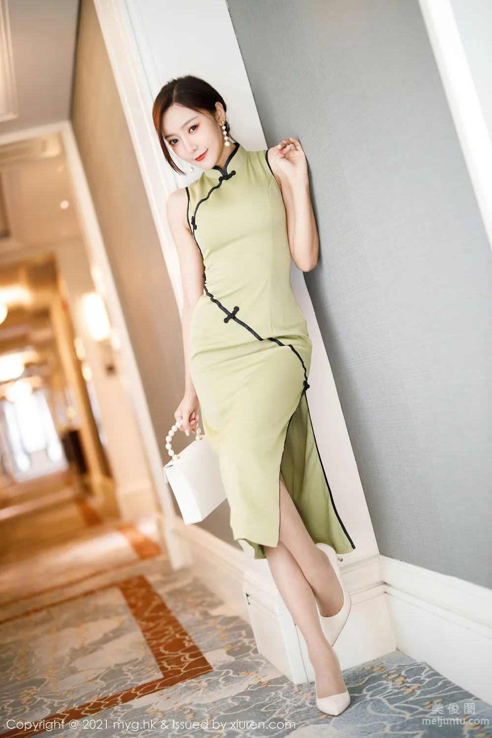 [MyGirl] Vol.551 Yanni Wang - Classical and Romantic Charm Qipao photo 3