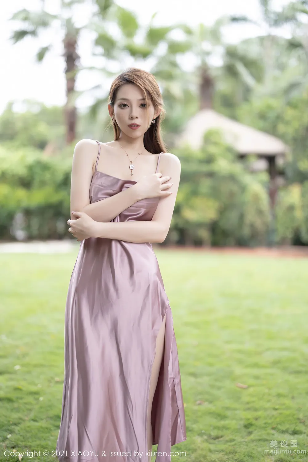 [XIAOYU] Vol.571 Yan Mo - An Elegant and Graceful Slip Dress photo 5