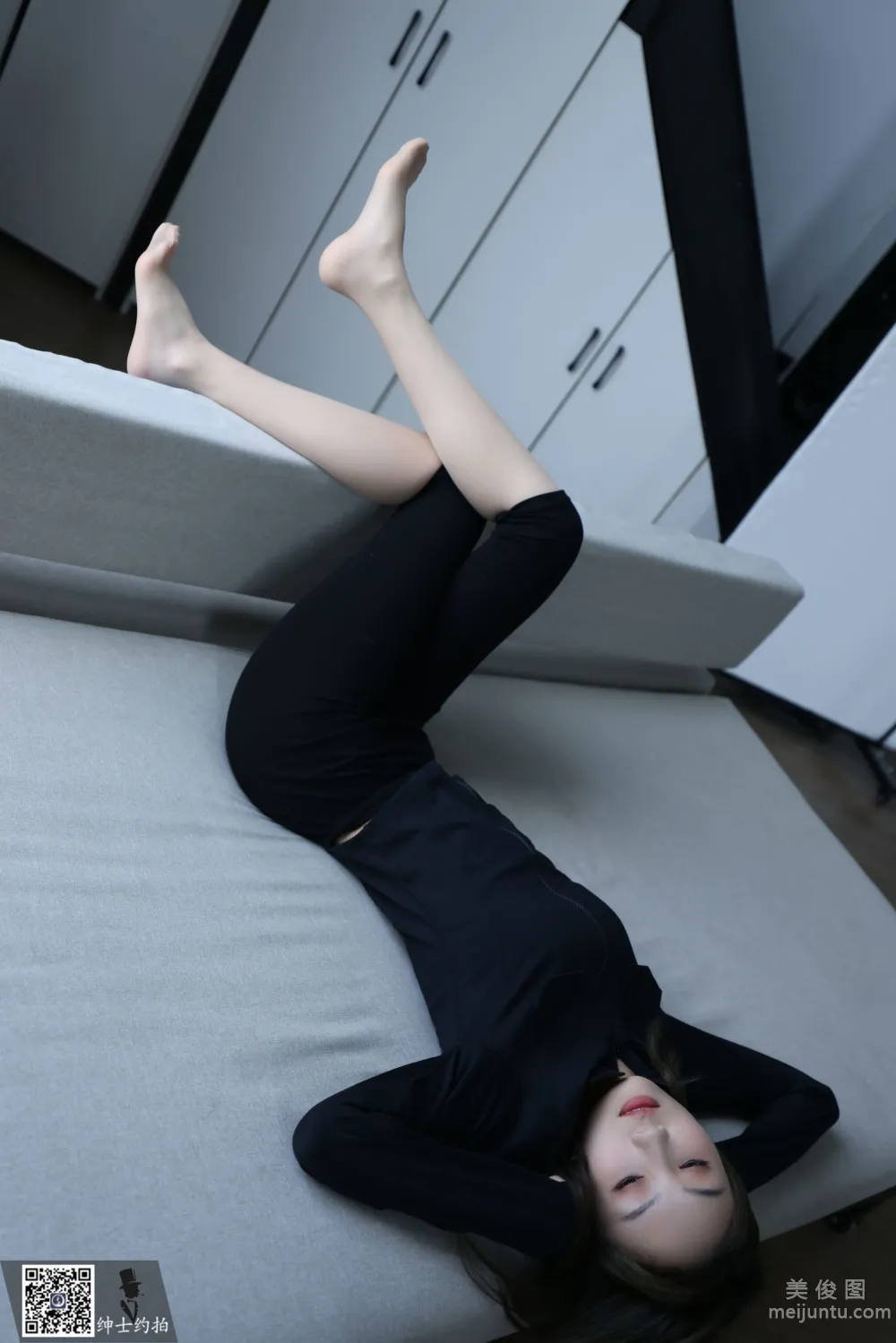 [Gentleman Shoots] SS015 Lin Lin Long Legs and Beautiful Feet Photos photo 57