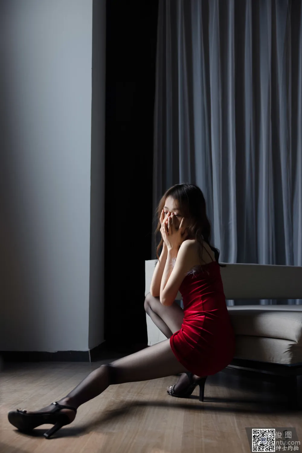 [绅士约拍] SS021 奶酪 黑丝美腿写真37