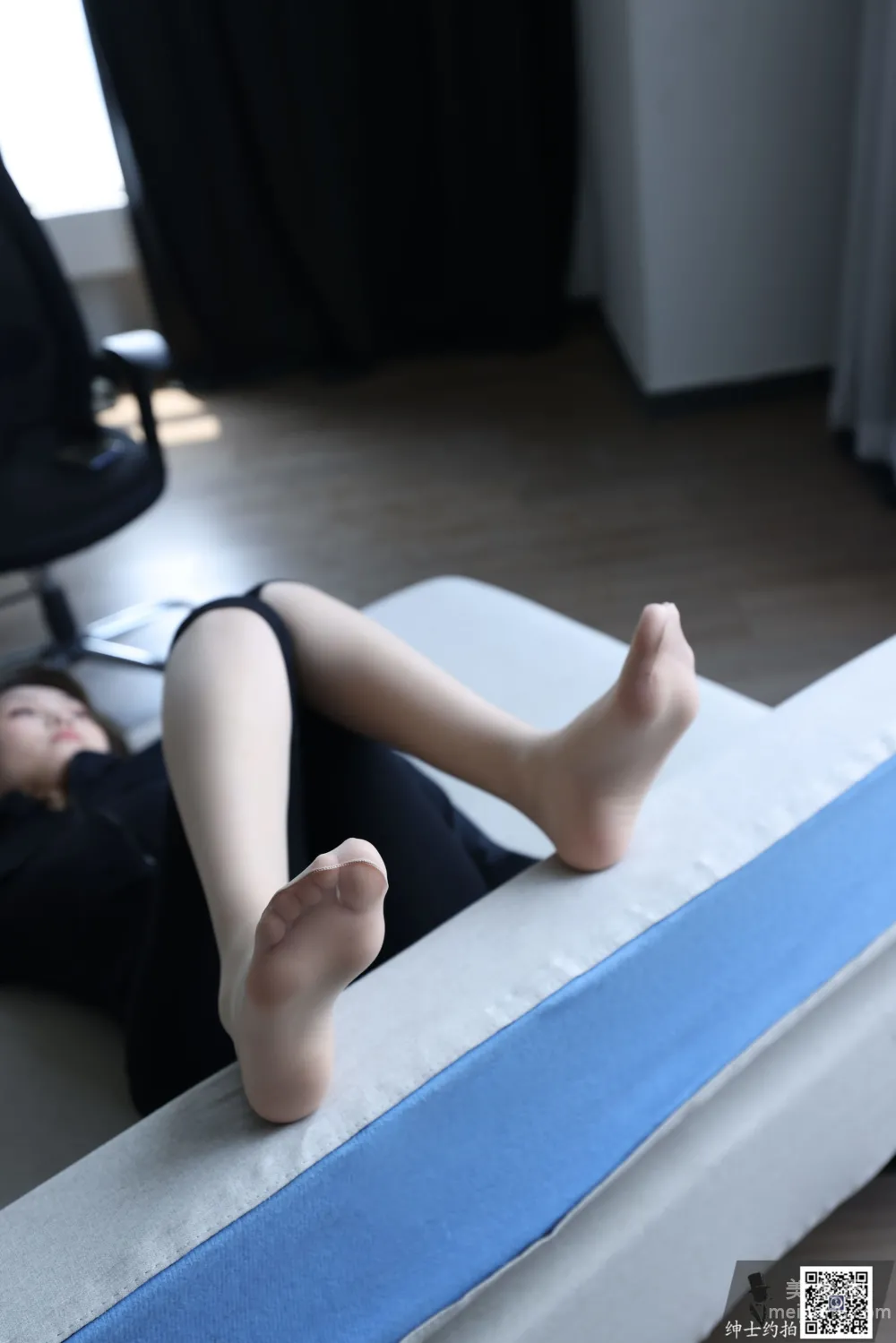 [Gentleman Shoots] SS015 Lin Lin Long Legs and Beautiful Feet Photos photo 66