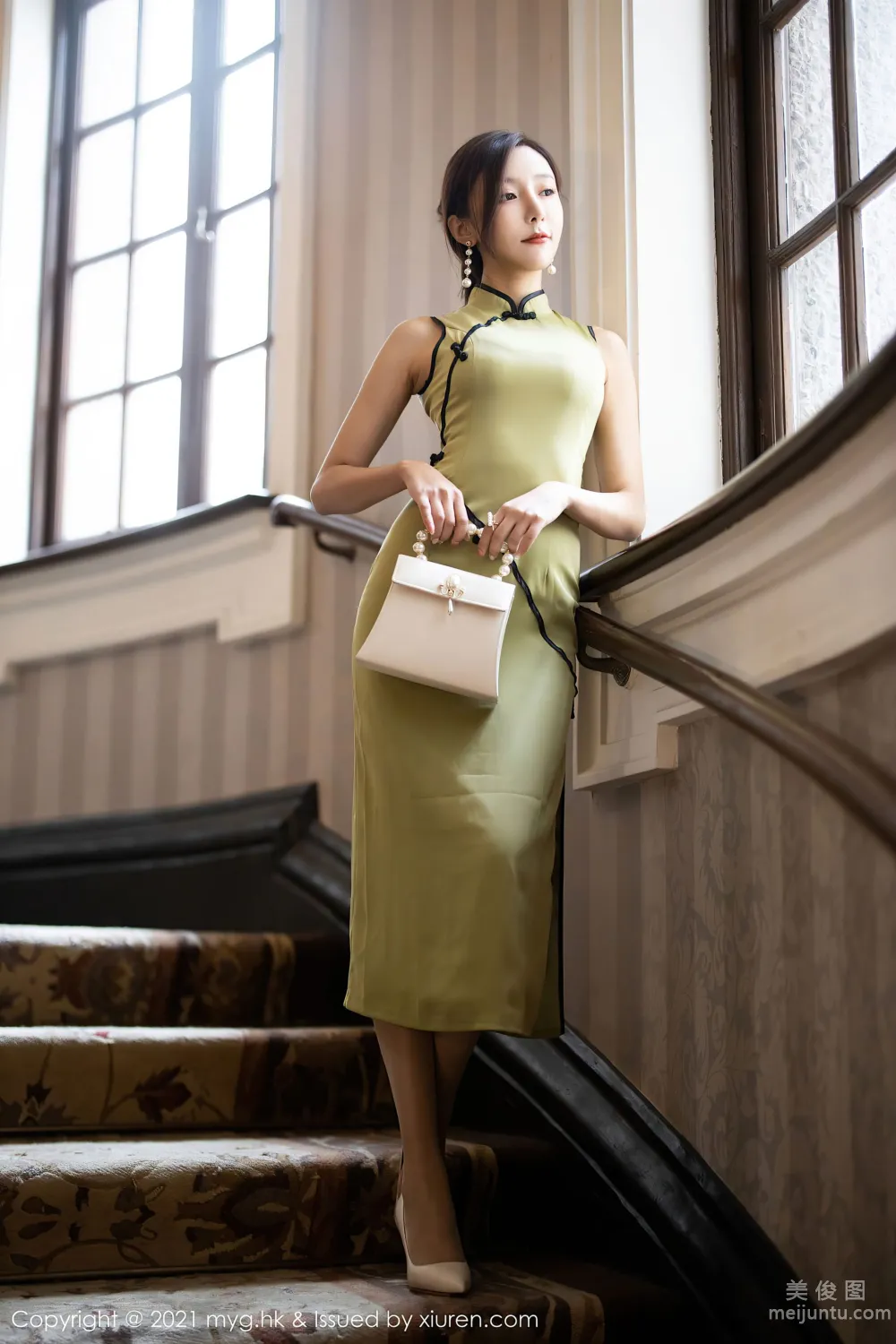 [MyGirl] Vol.551 Yanni Wang - Classical and Romantic Charm Qipao photo 33