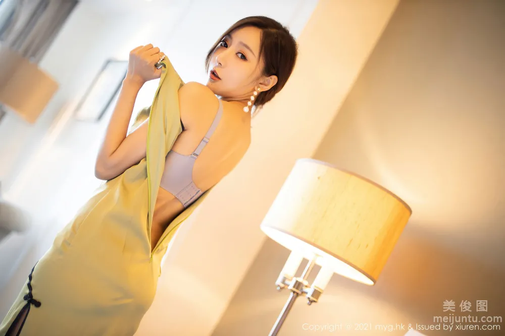 [MyGirl] Vol.551 Yanni Wang - Classical and Romantic Charm Qipao photo 41