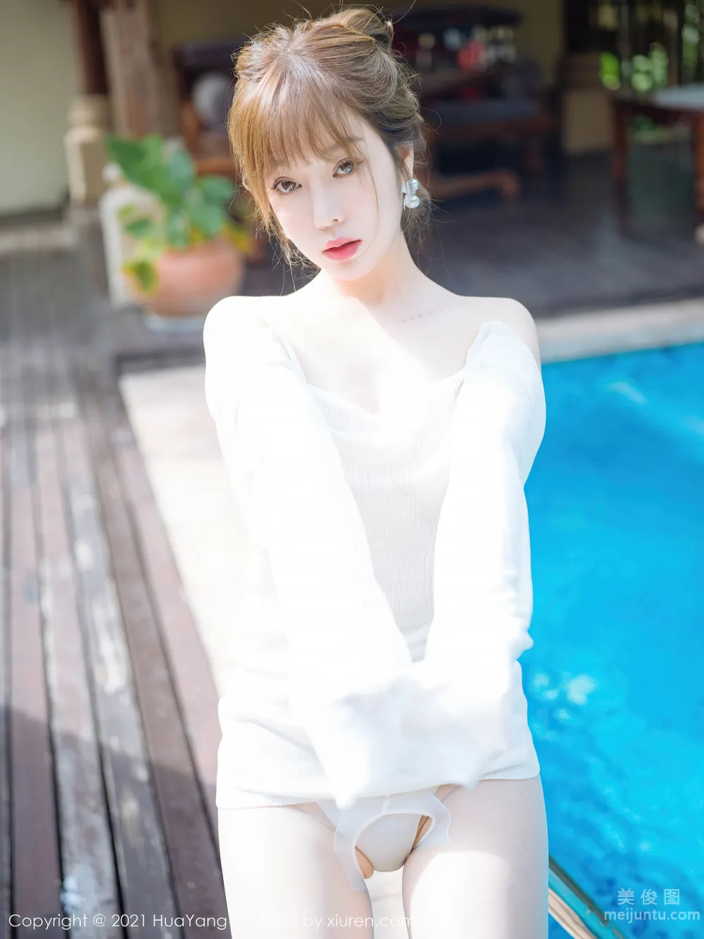 [HuaYang] Vol.429 Wang Yuchun - Pure White Light Sweater photo 10