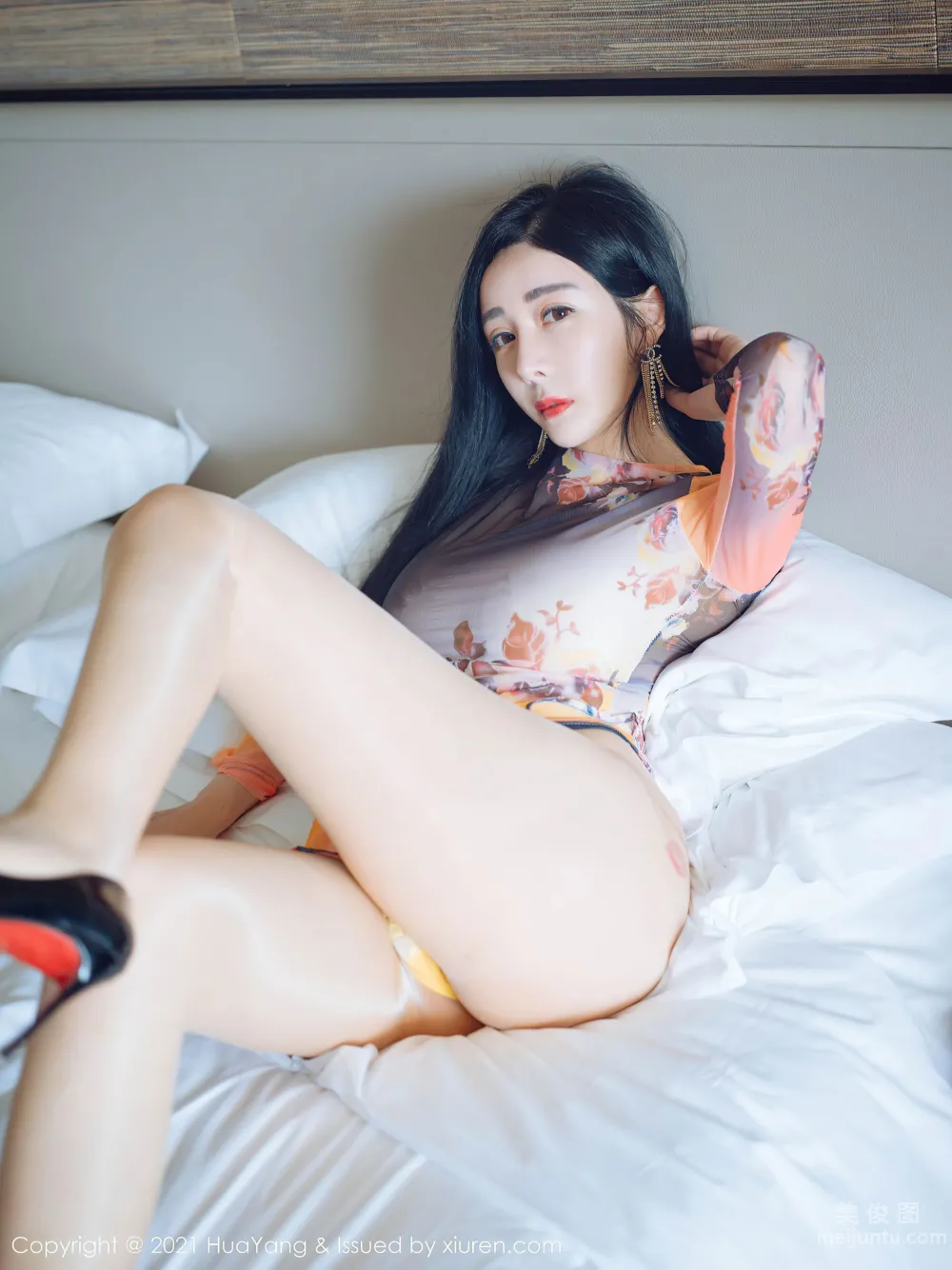 [HuaYang] Vol.427 Yun Er - Gorgeous and Light Lingerie photo 27