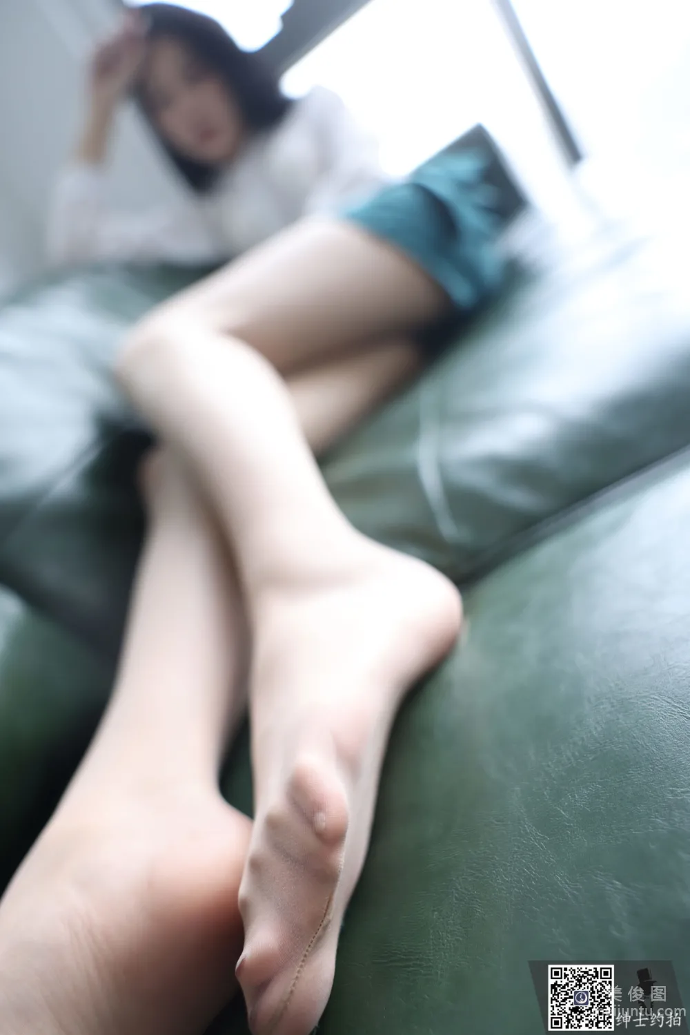 [紳士約拍] SS011 依婷 肉絲美腿寫真套圖 18
