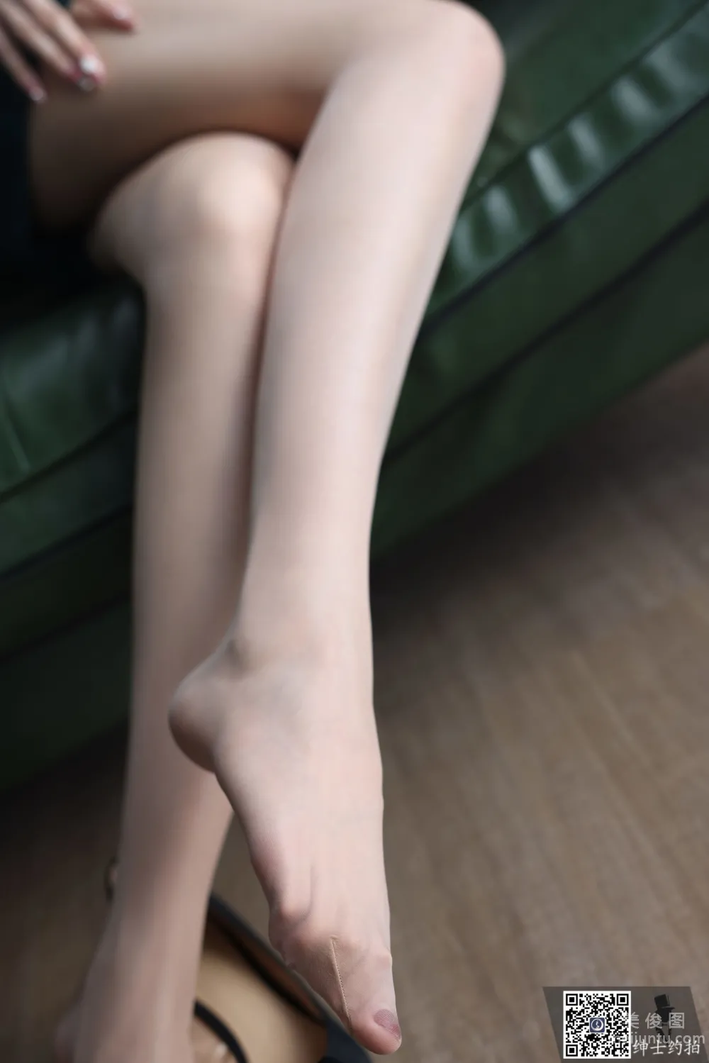 [紳士約拍] SS011 依婷 肉絲美腿寫真套圖 32
