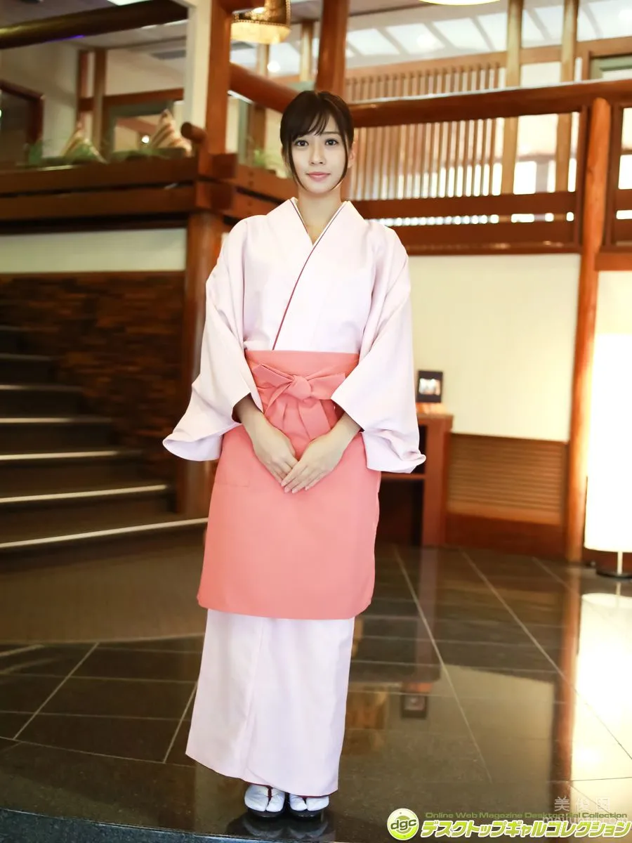 Ayaka Onuki: DGC photo 2