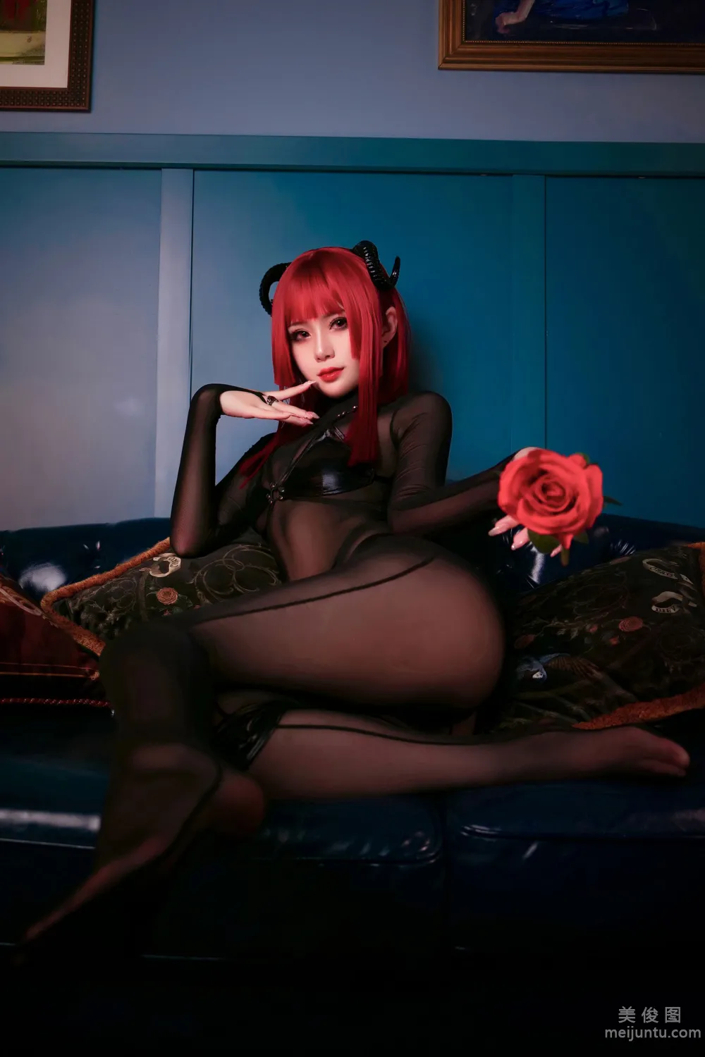 [網紅COSER寫真] 曉美媽&amp;羊大真人 - 魔女集會 14