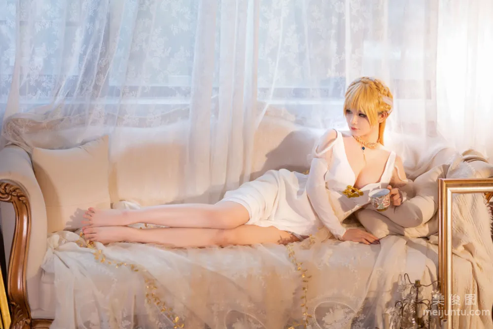 Qian Yu: Web Idols photo 7