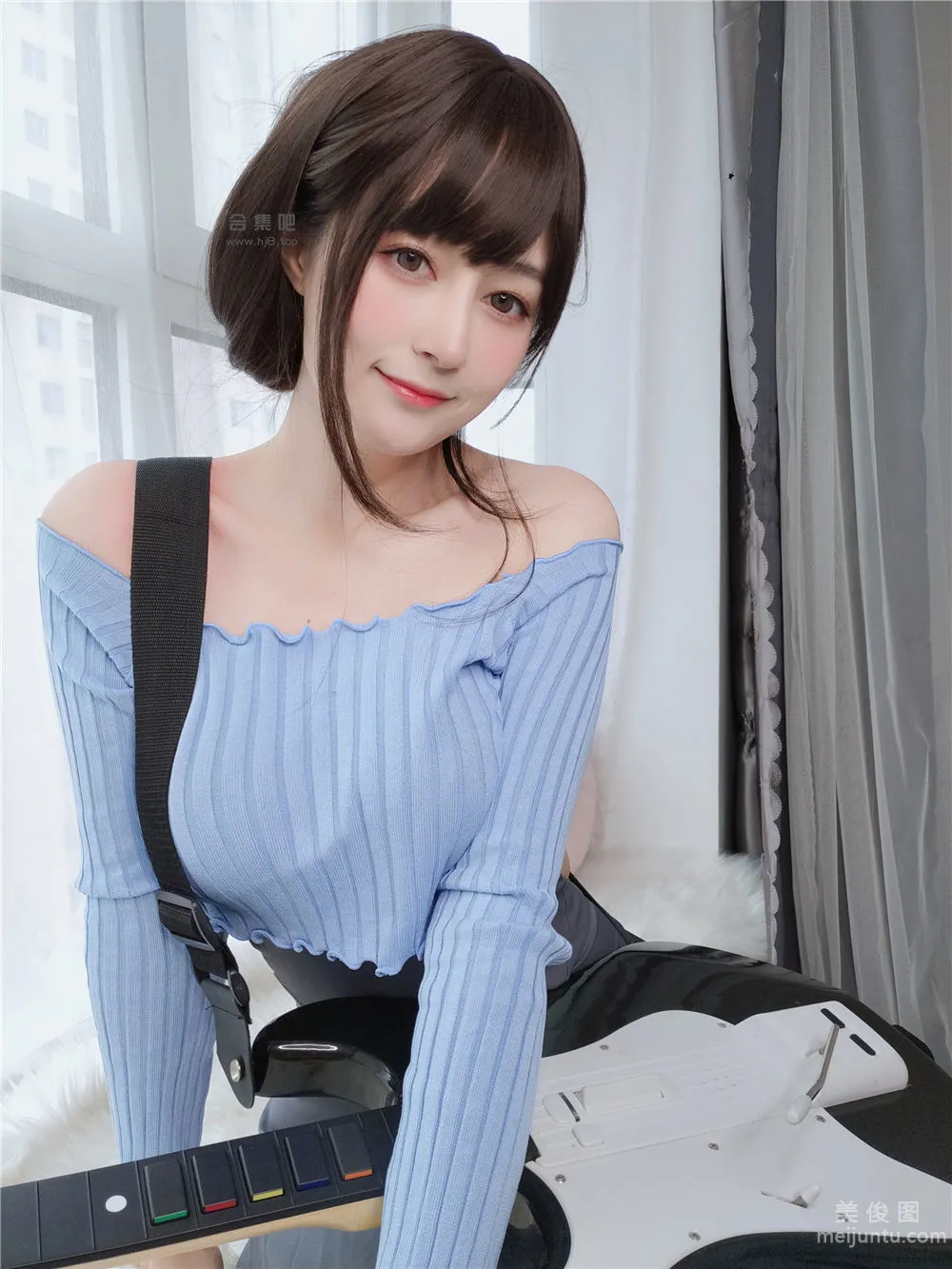 [Web Idols COSER Photos] Baiyin - Guitar Sister photo 25