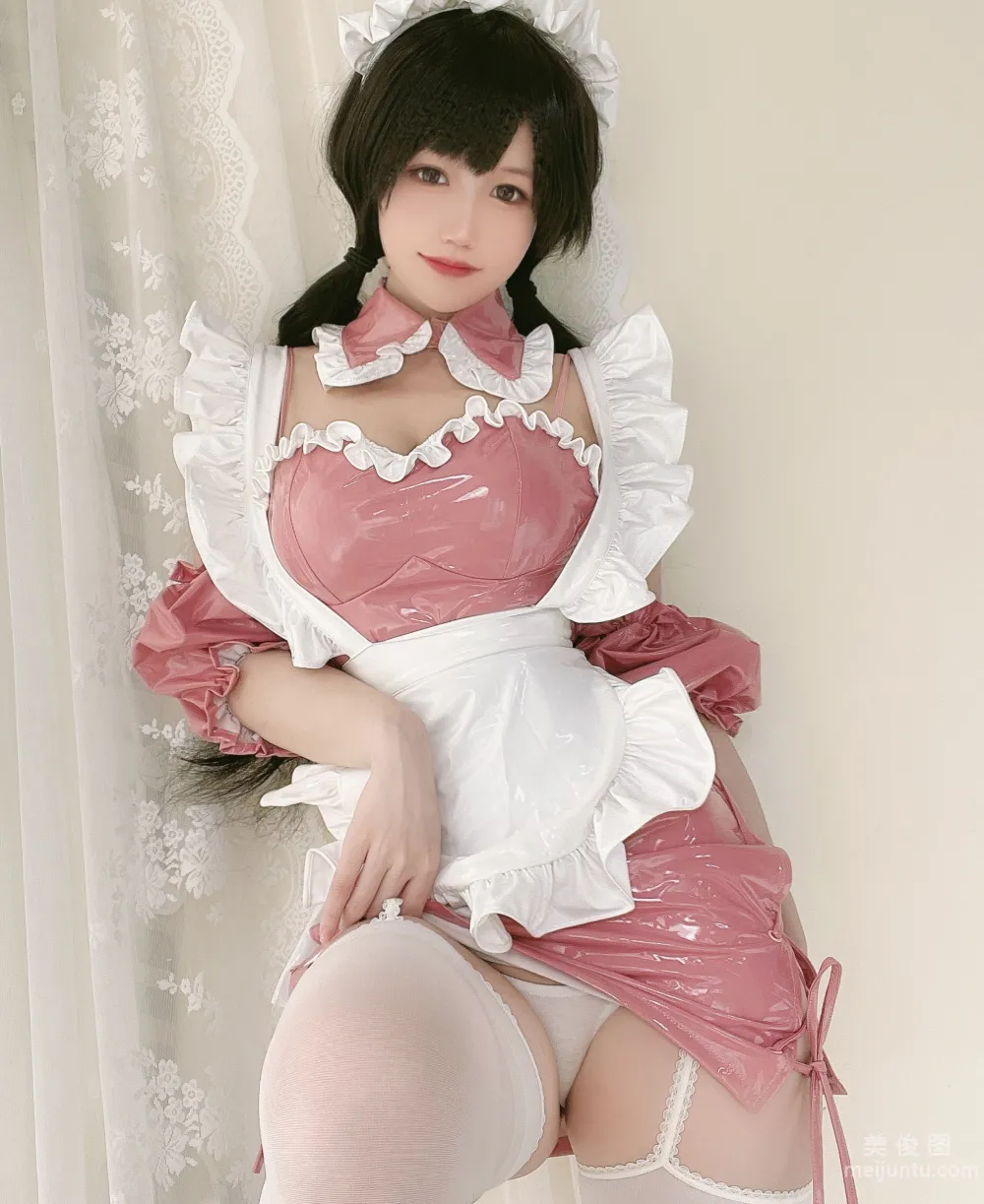 [Internet Celebrity COSER Photo] Xiaocang Qiandai w, Pink Patent Leather Maid photo 26
