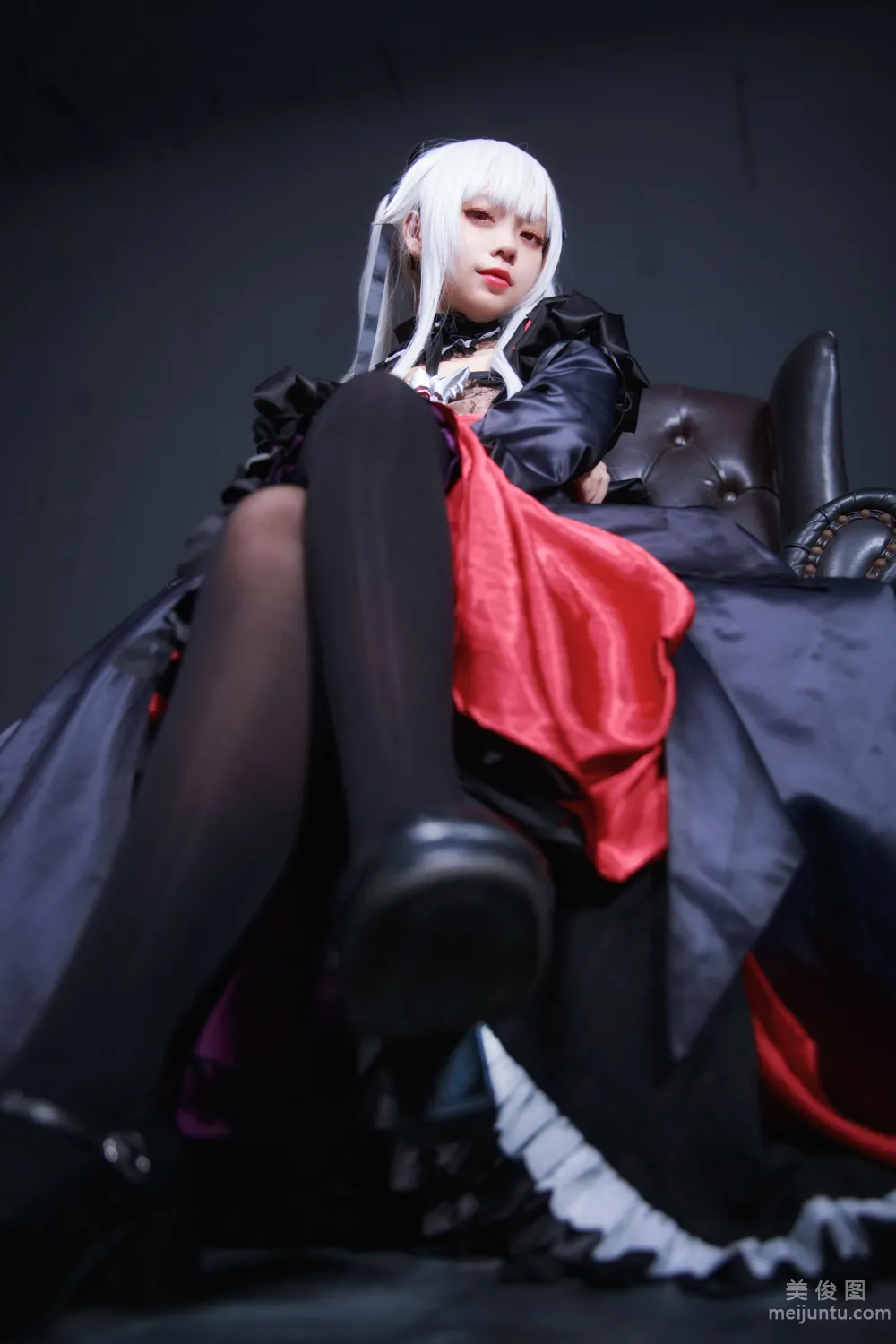 [Web Idols COSER Photo] G44 Buhui Shoushang - Mist Branch Long Skirt Set photo 4