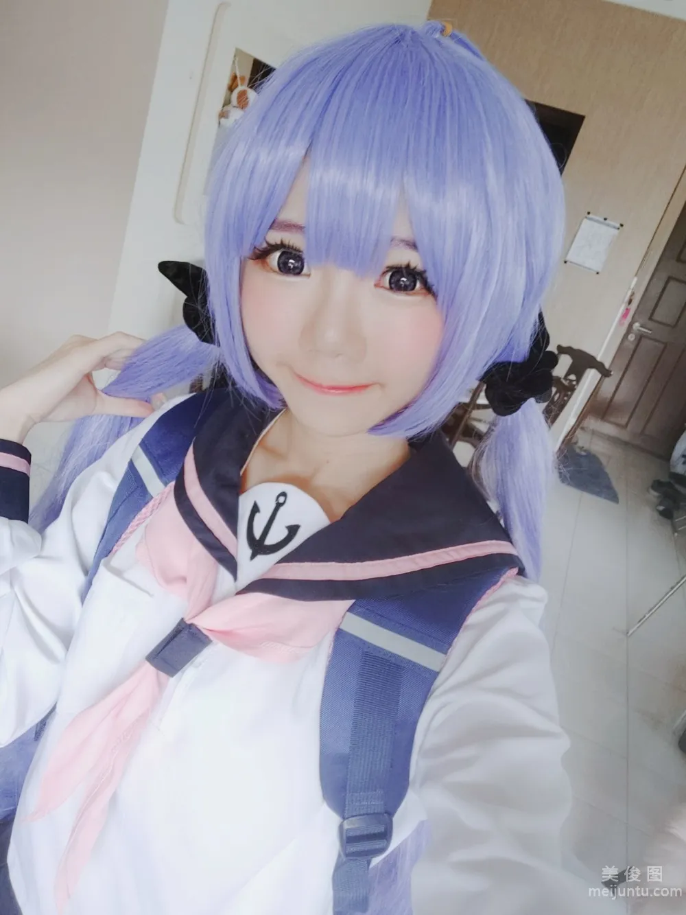 [网红COSER写真] Sally Dorasnow - Unicorn JK Set 套图2