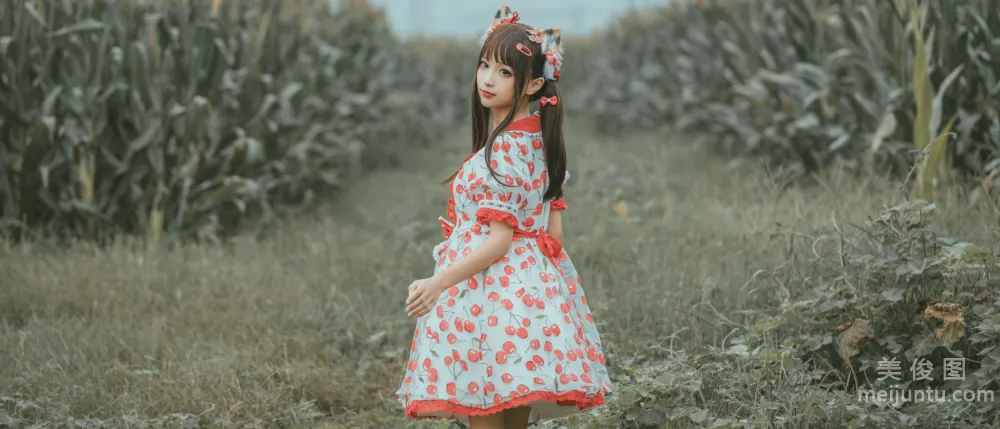 Chun Momo: Web Idols photo 26