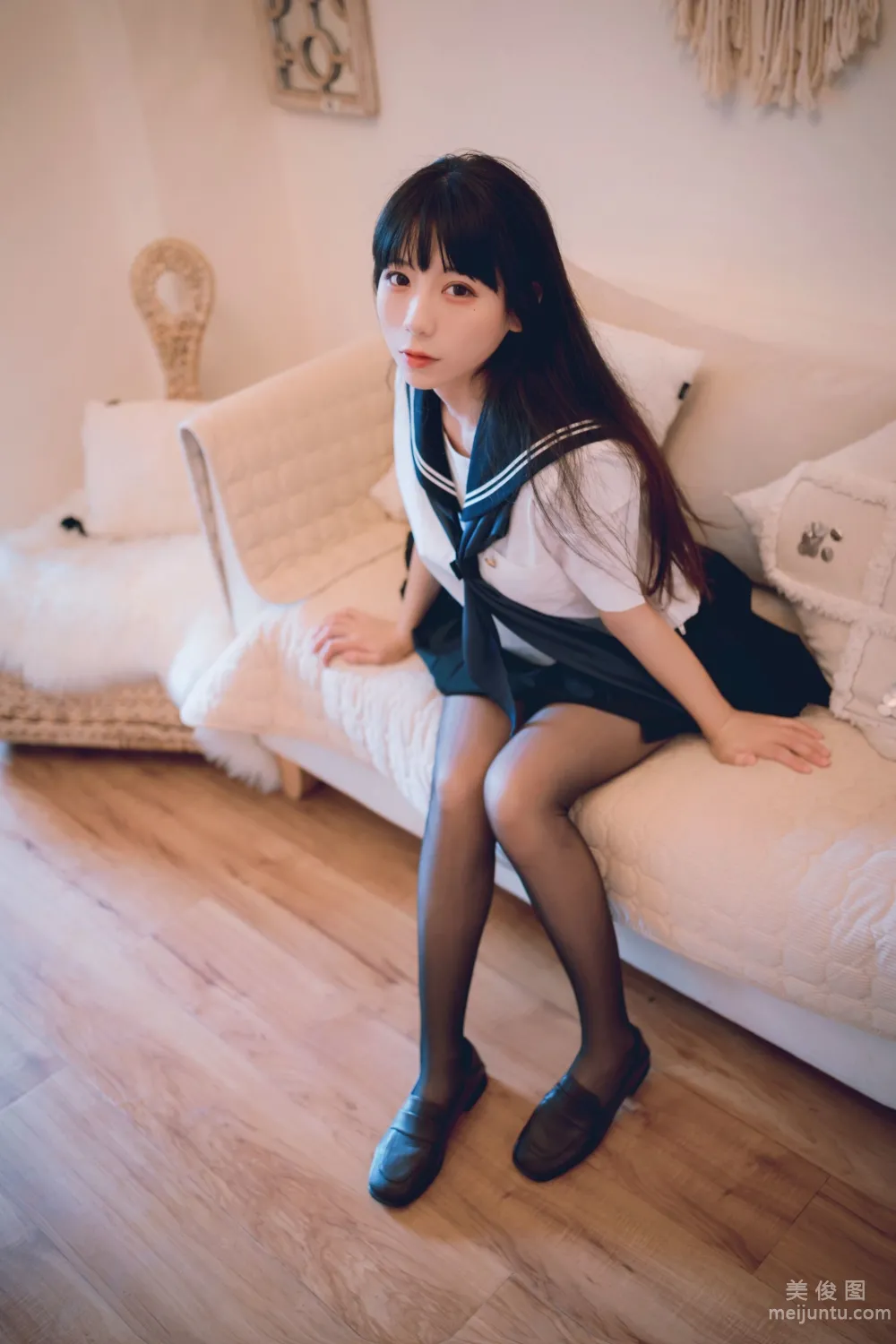 usejan: Web Idols photo 42