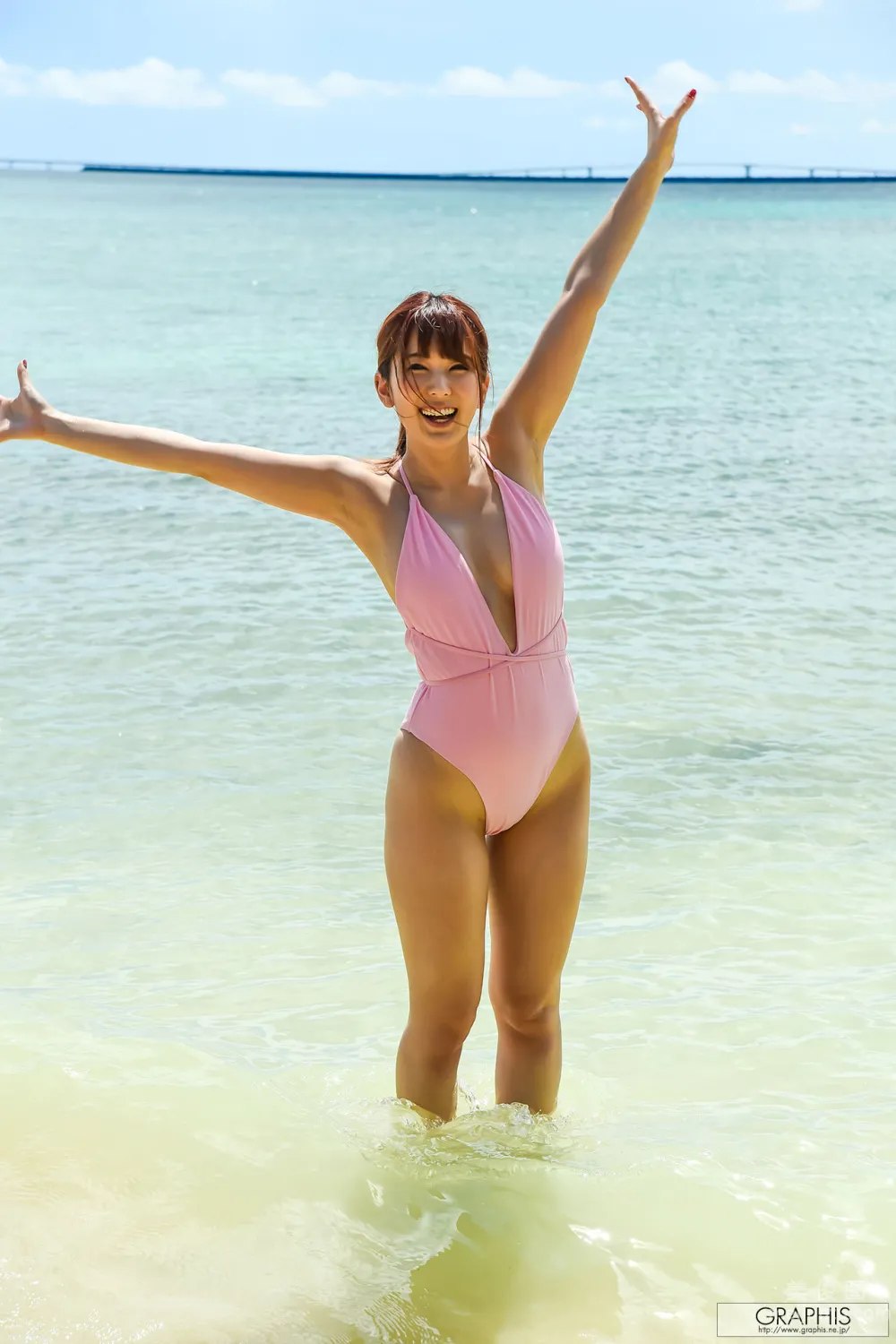 Yui Hatano: Graphis photo 5