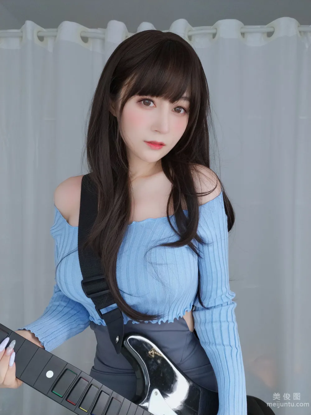 [Web Idols COSER Photos] Baiyin - Guitar Sister photo 61