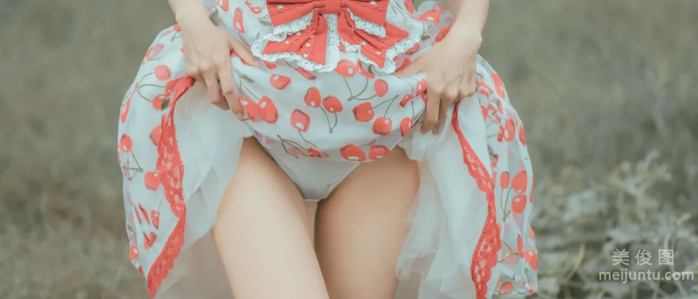 Chun Momo: Web Idols photo 30