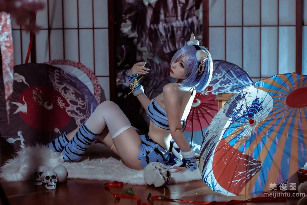 Erzuo Nisa: Web Idols photo 9