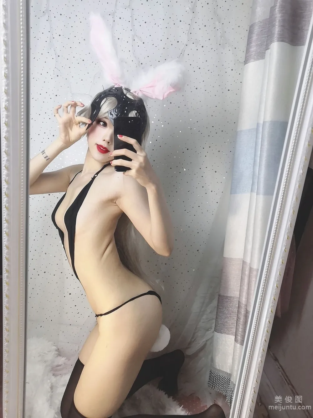 [Web Idols Cosplay Photos] Taihe Jinda Baba - Black Jeanne Bunny Set photo 14