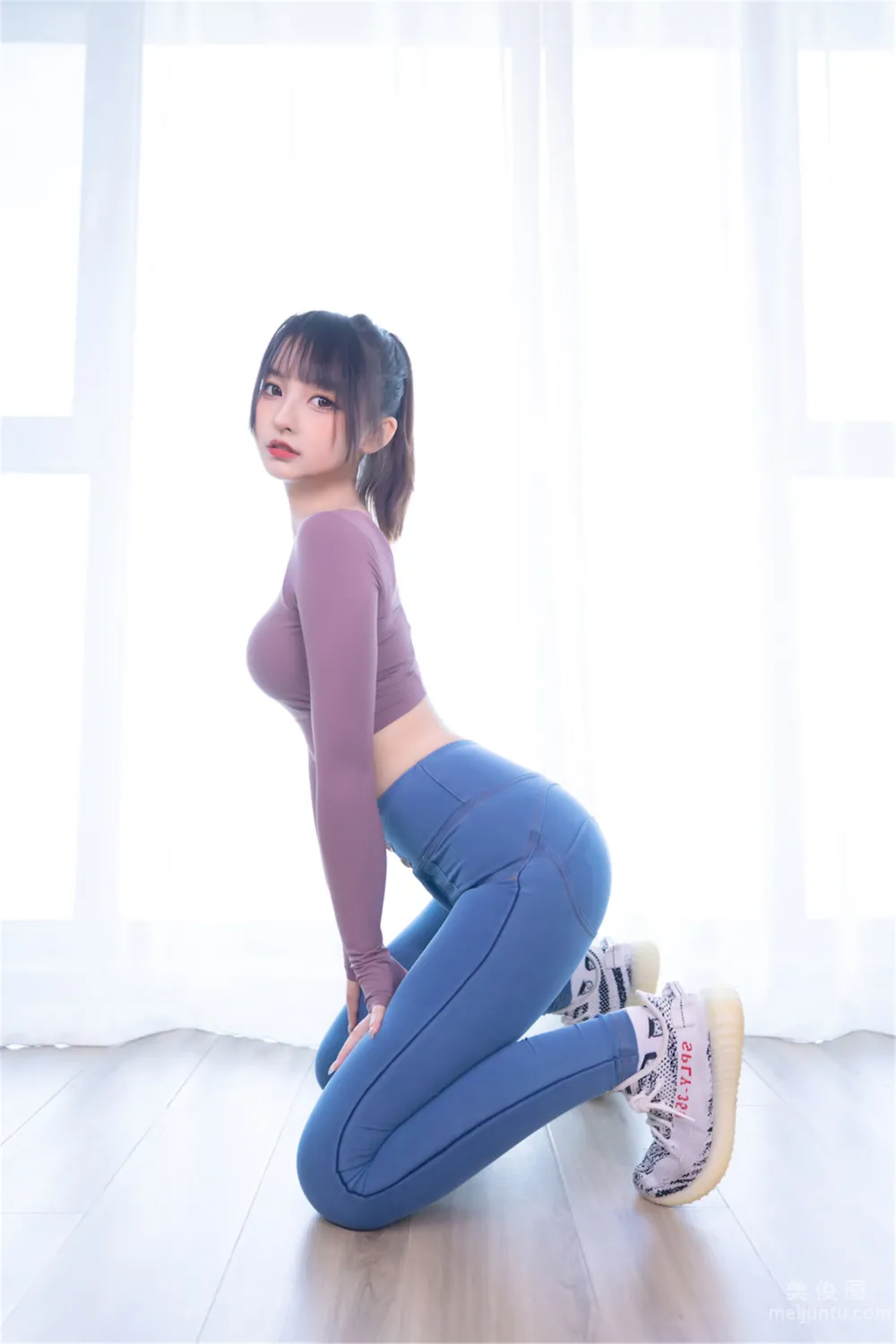 [網紅COSER寫真] 蘿莉神楽闆真冬 之 牛仔狂熱 66