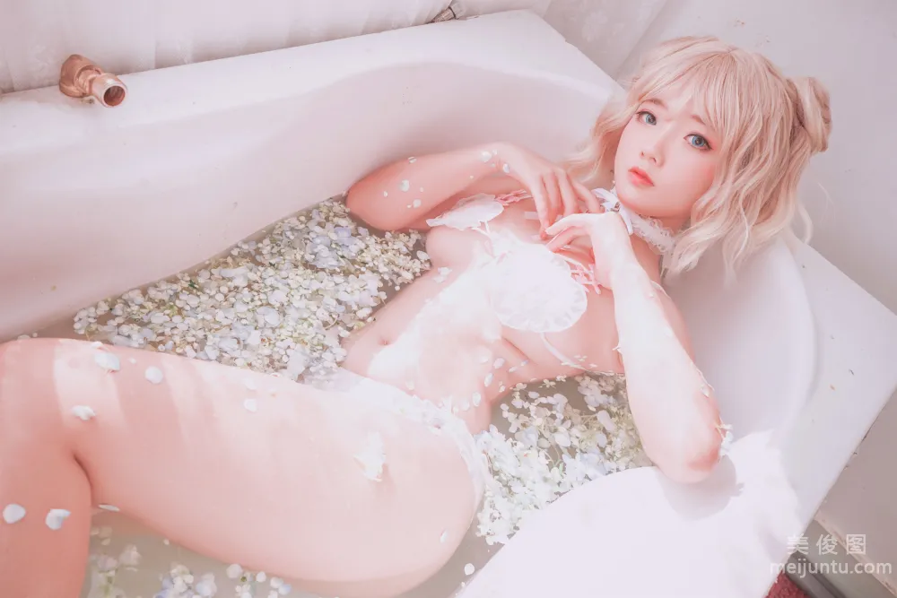 [Messie Huang] - Pure Bath 8
