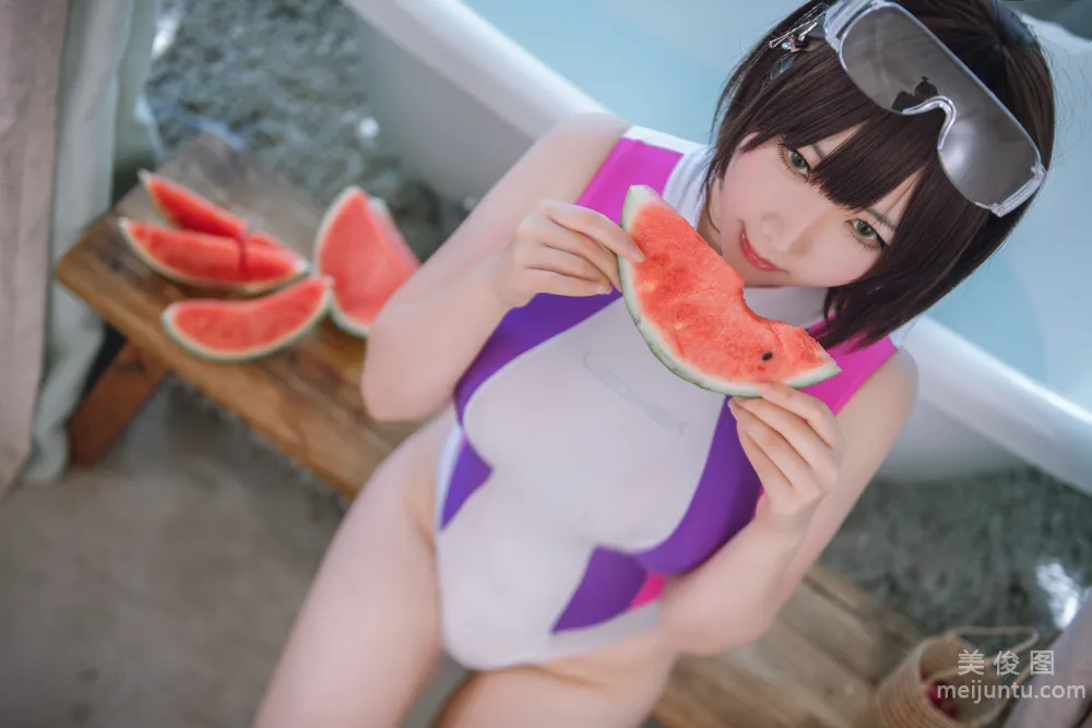 Shiben Momo: Web Idols photo 8