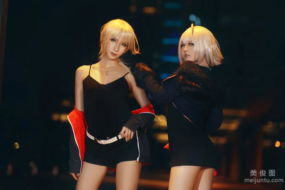 [網紅COSER寫真] 半半子&amp;索索sophia - 黑貞2 10