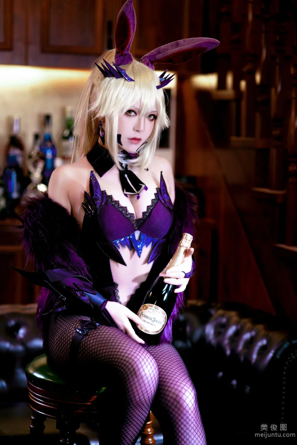 [网红COSER写真] 半半子 - LancerAlter Bunny 套图8