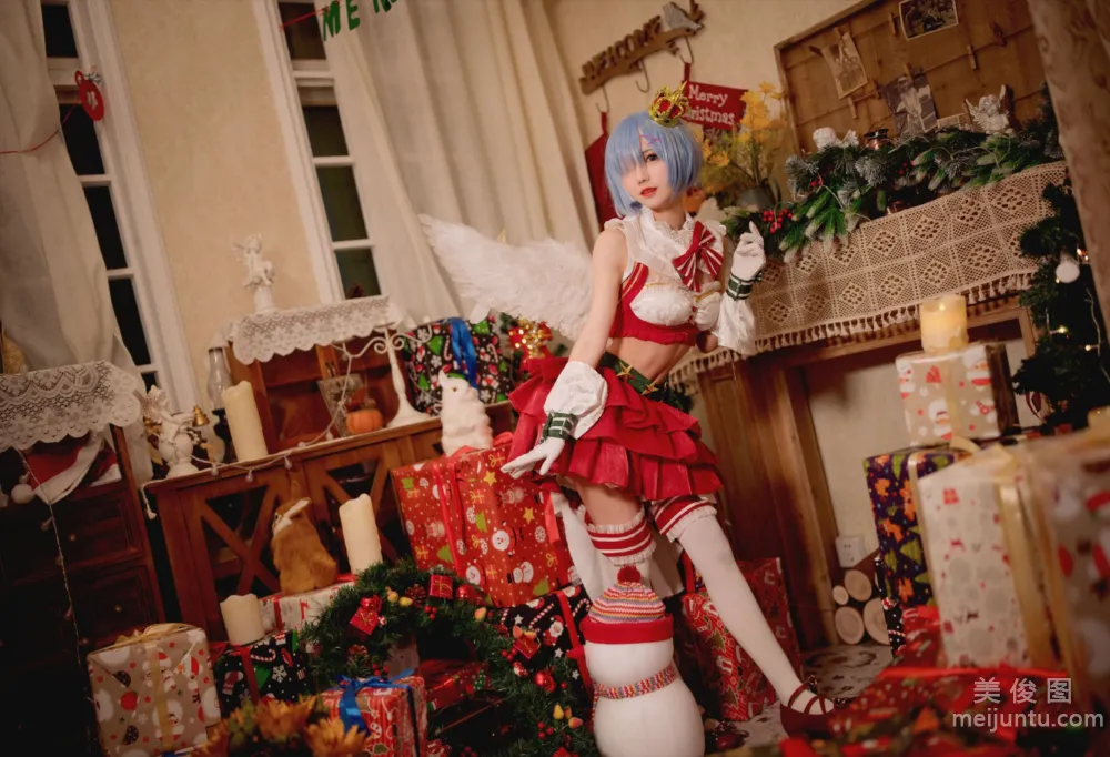 [Web Idols Cosplay Photos] Huaqi Hana - Christmas Rem Set photo 16