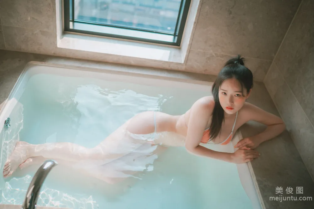 [DJAWA] PIA - Staycation 2 Photo Set photo 50