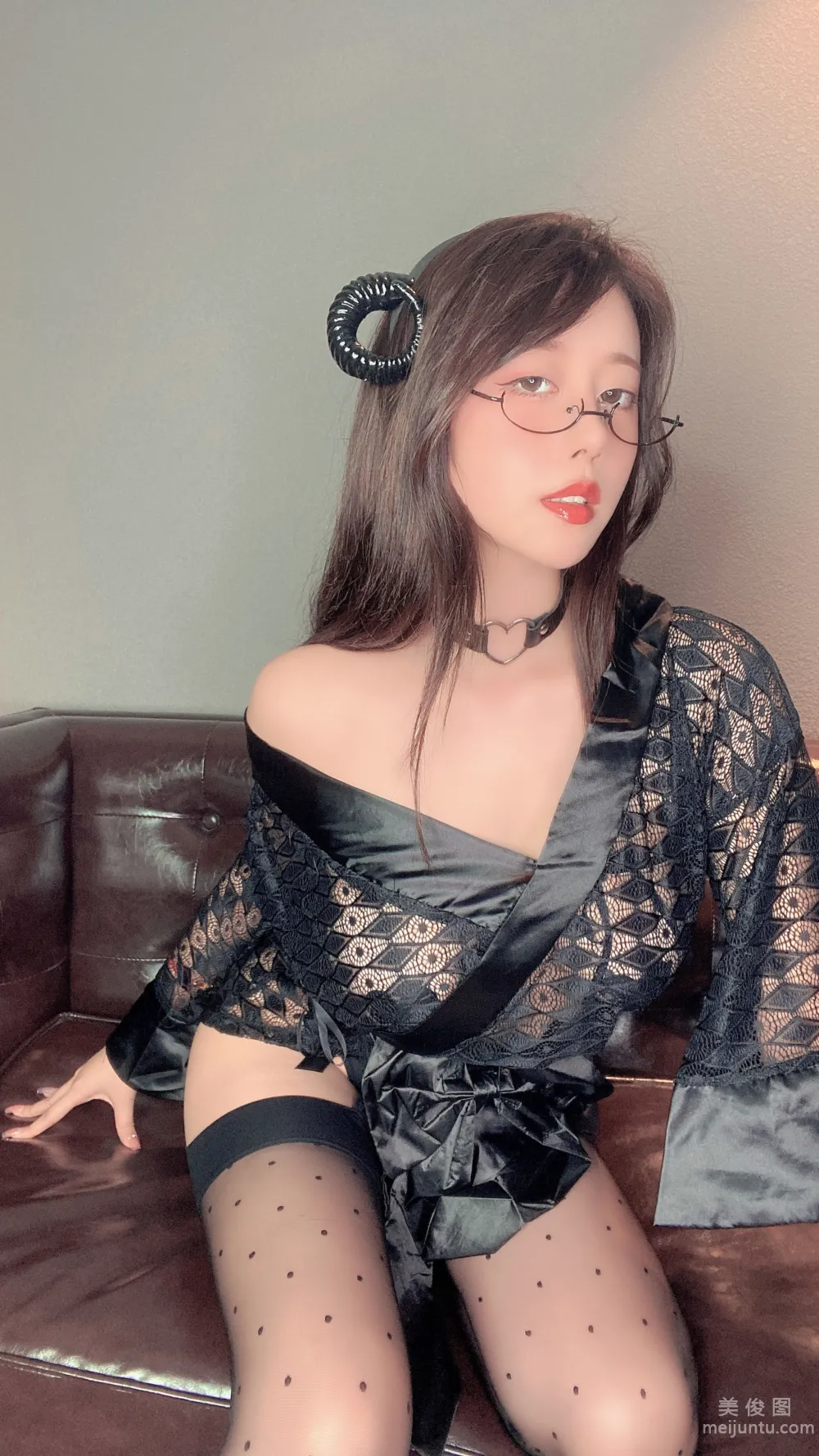 Nai Xijiang: Web Idols photo 3
