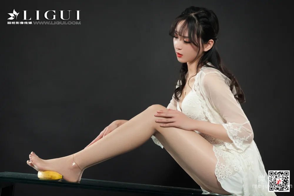 [丽柜Ligui] 2021.10.03 Model 小戈  丝足美腿套图25