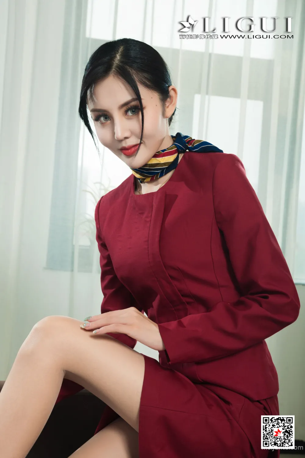 [丽柜Ligui] 2021.10.04 Model 凉儿  丝足美腿套图7