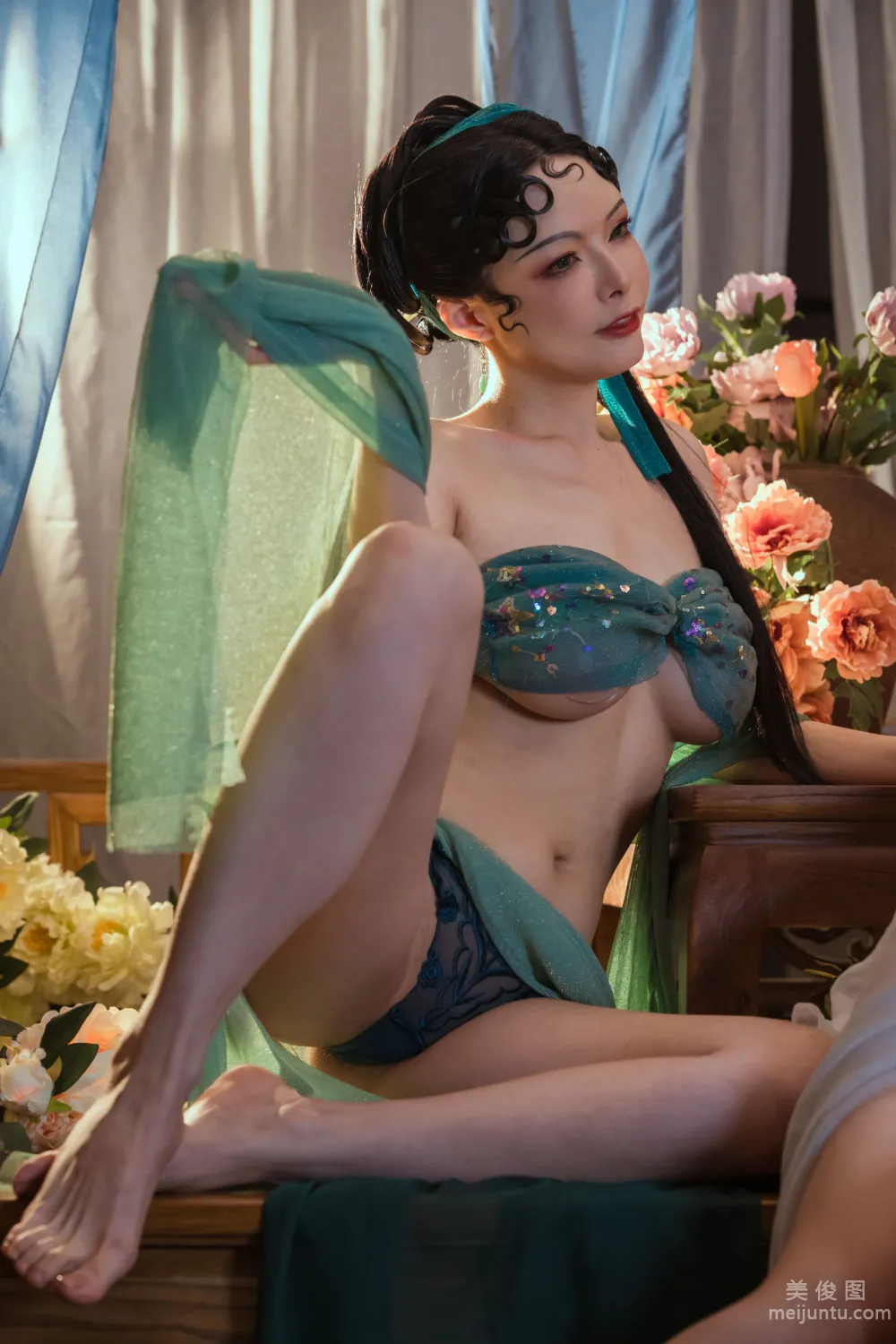 [網紅COSER寫真] 秋和柯基(夏小秋秋秋) - 青白蛇 套圖 46