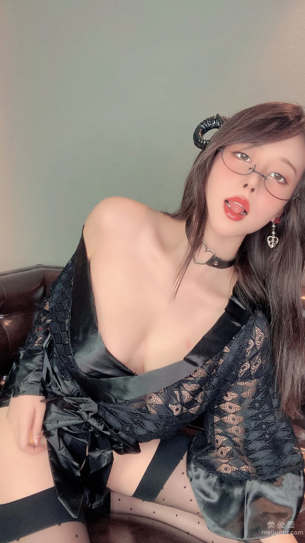Nai Xijiang: Web Idols photo 10